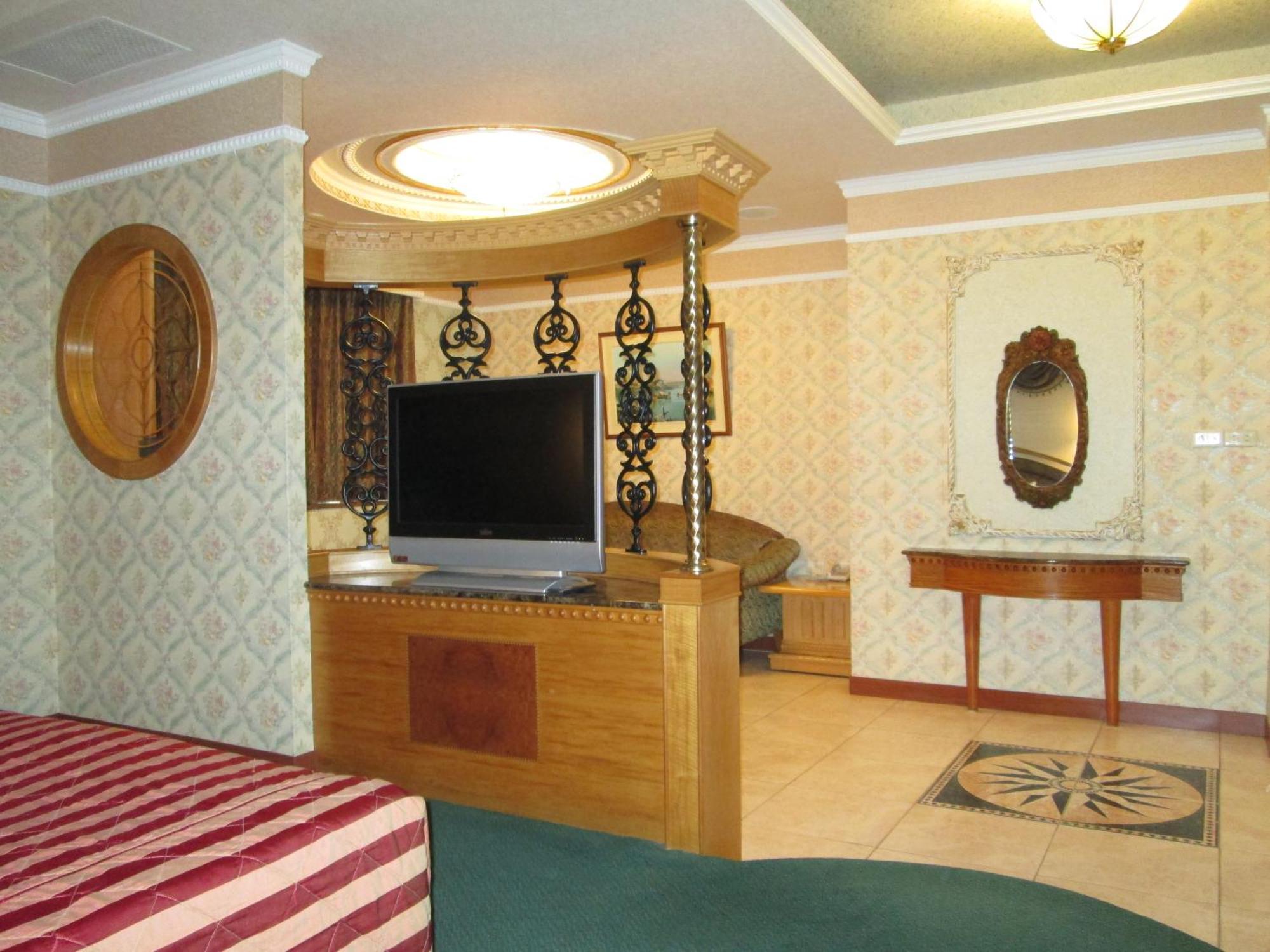 Huangjia Motel Tainan Buitenkant foto