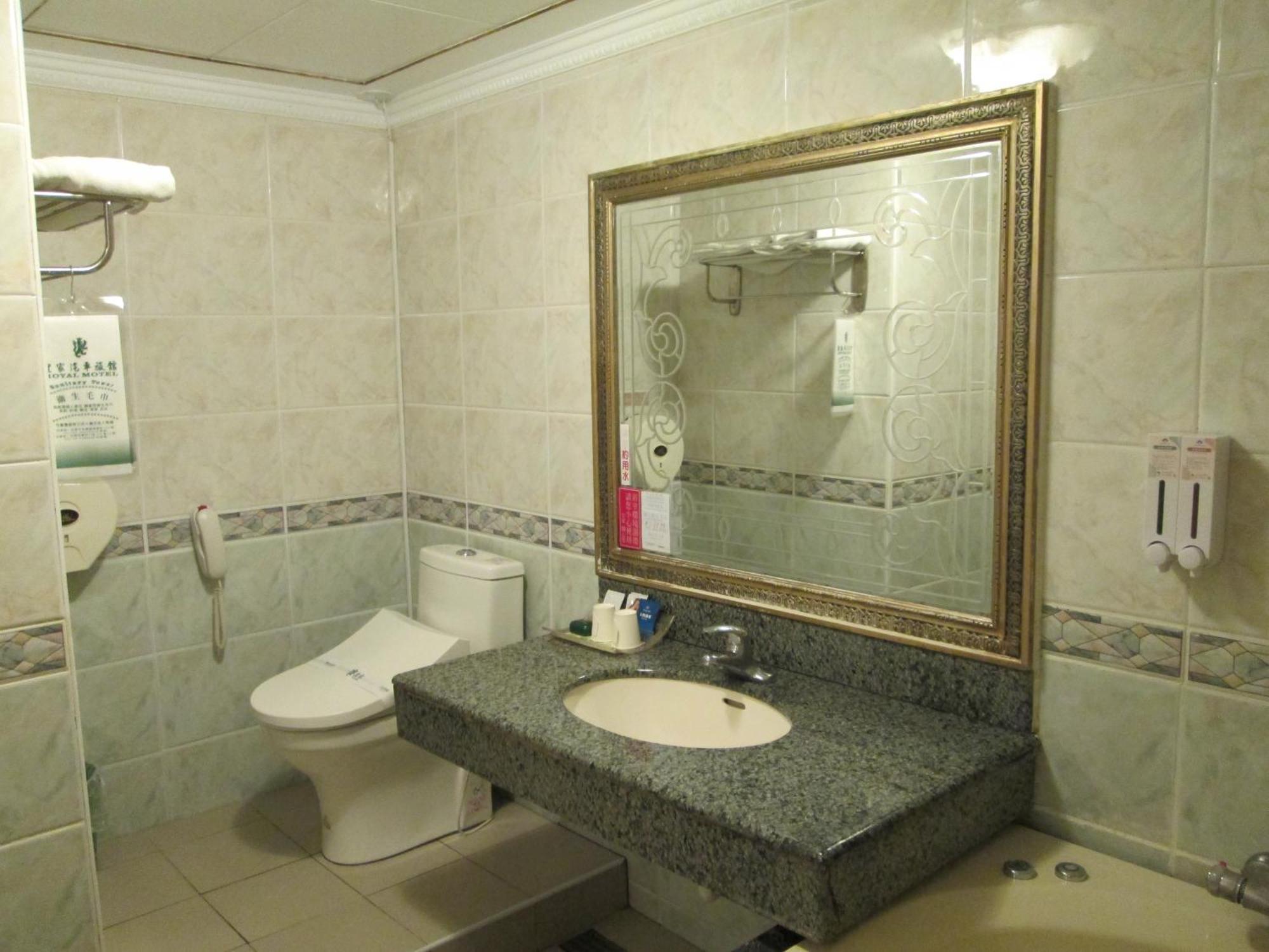 Huangjia Motel Tainan Buitenkant foto