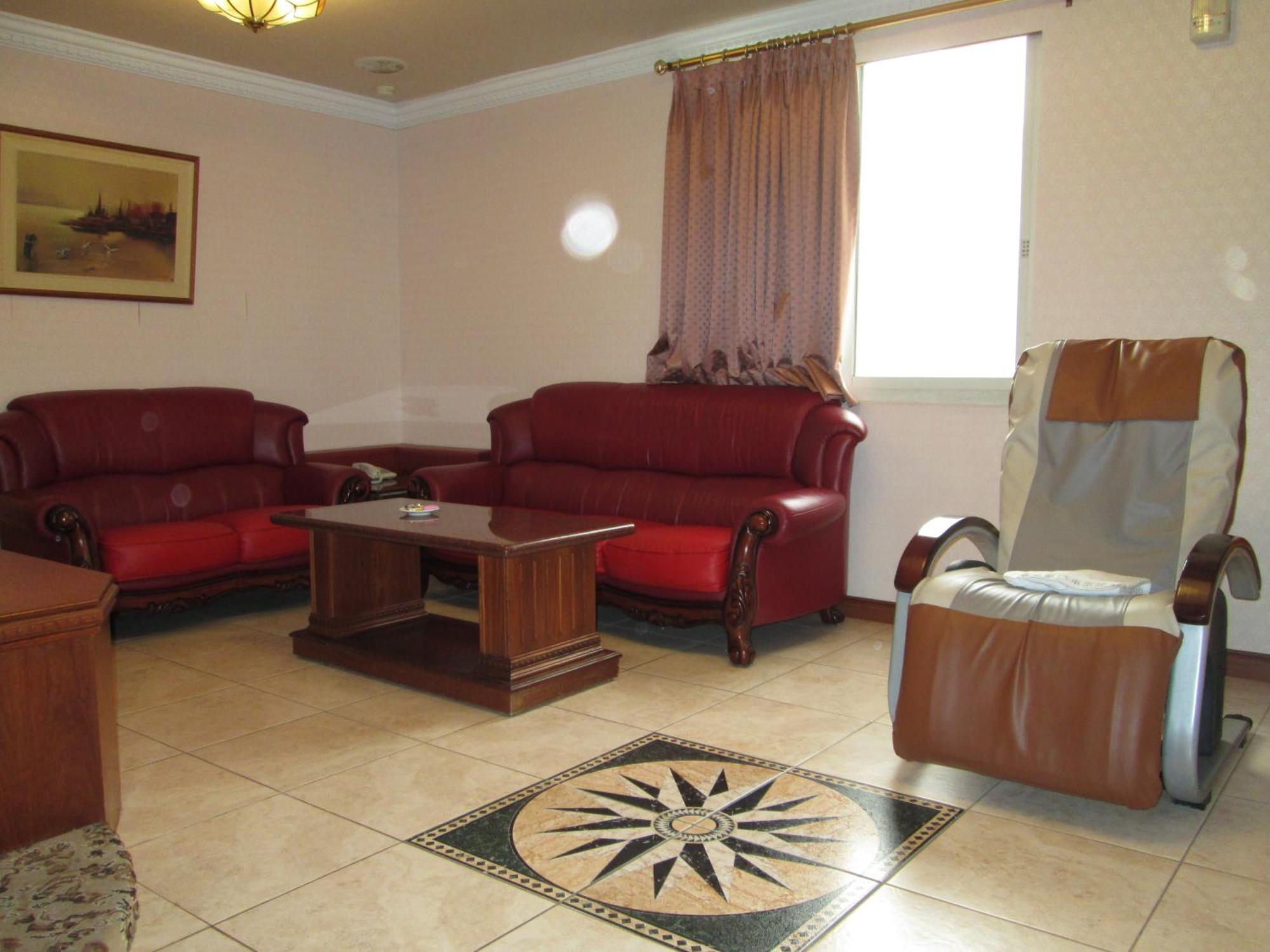 Huangjia Motel Tainan Buitenkant foto