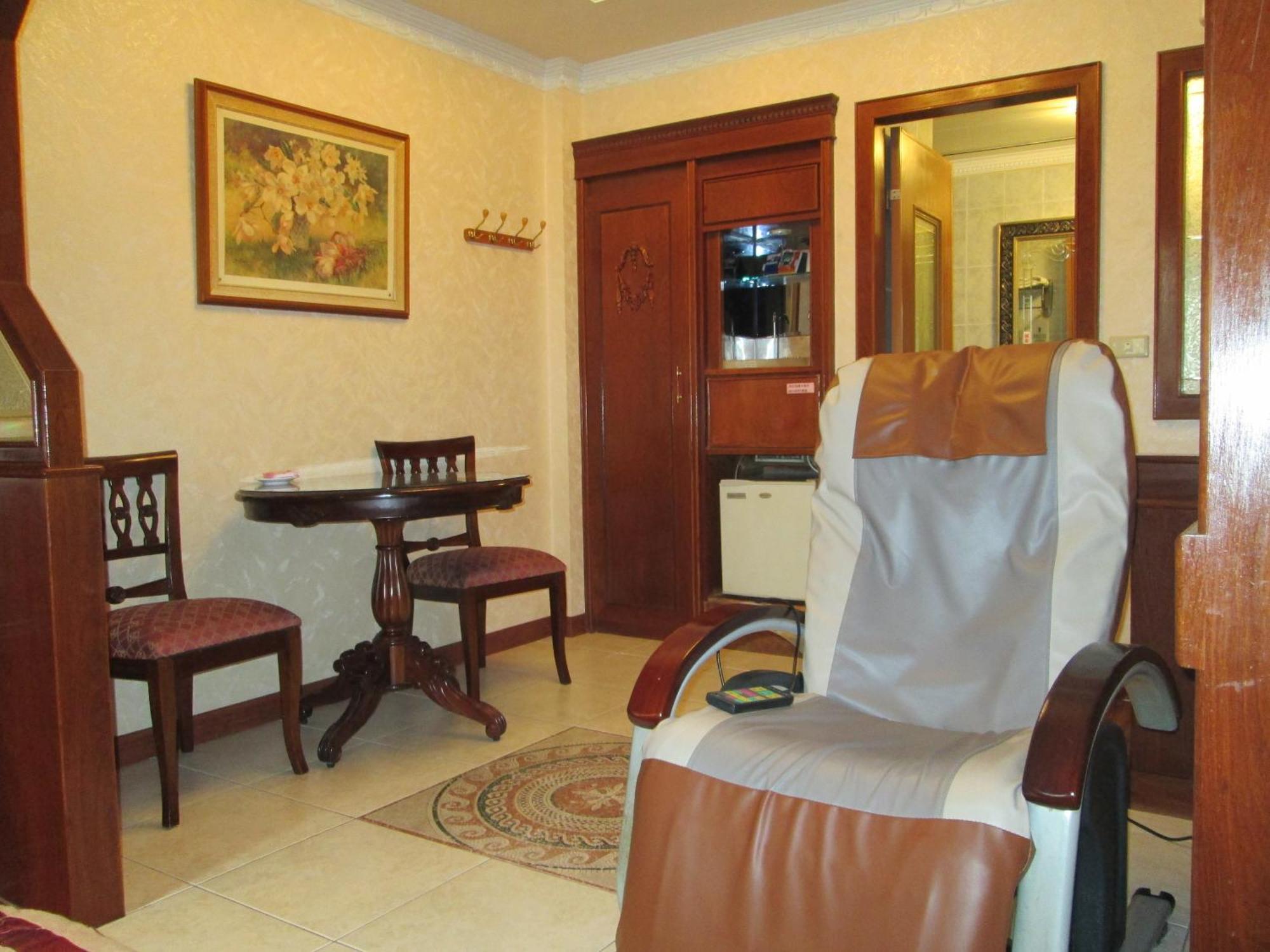 Huangjia Motel Tainan Buitenkant foto